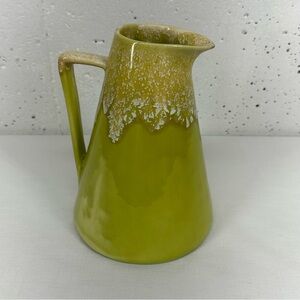 Vintage Winart Mid Mod Century Lime Green Art Deco Pitcher Vase 8”